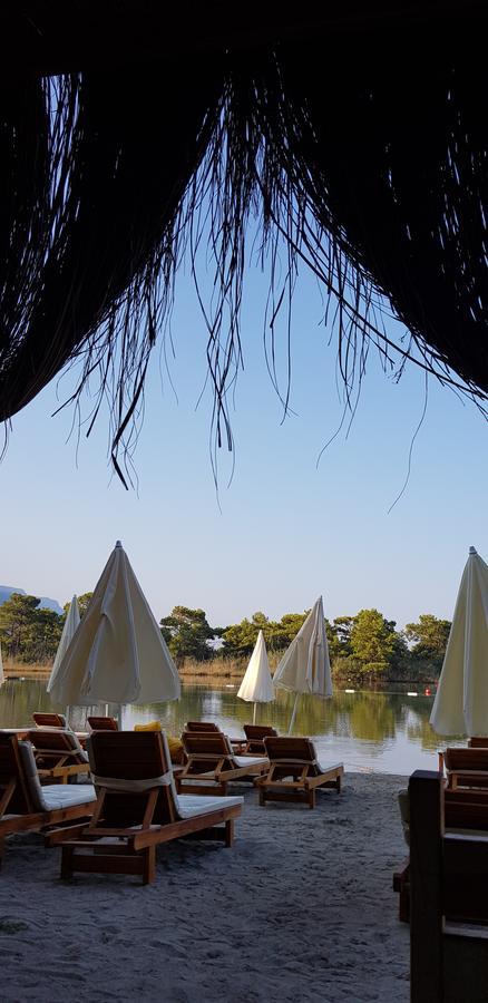 Green Pine Beach & Bungallows ฮิซารูนู ภายนอก รูปภาพ