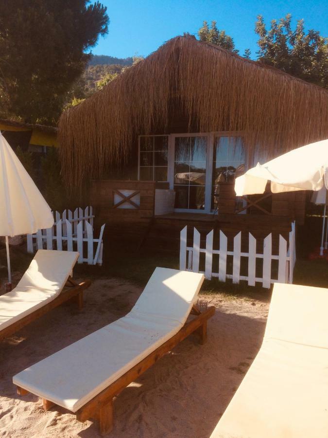 Green Pine Beach & Bungallows ฮิซารูนู ภายนอก รูปภาพ
