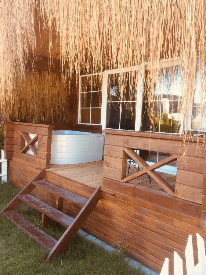 Green Pine Beach & Bungallows ฮิซารูนู ภายนอก รูปภาพ